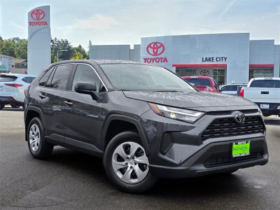 2025 Toyota RAV4 LE