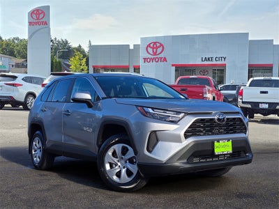 2025 Toyota RAV4 LE