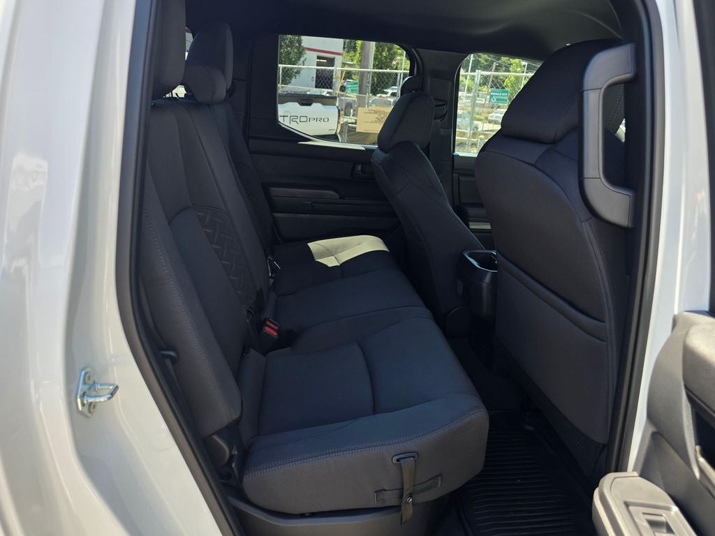 2026 Toyota Tacoma SR5 - Photo 12