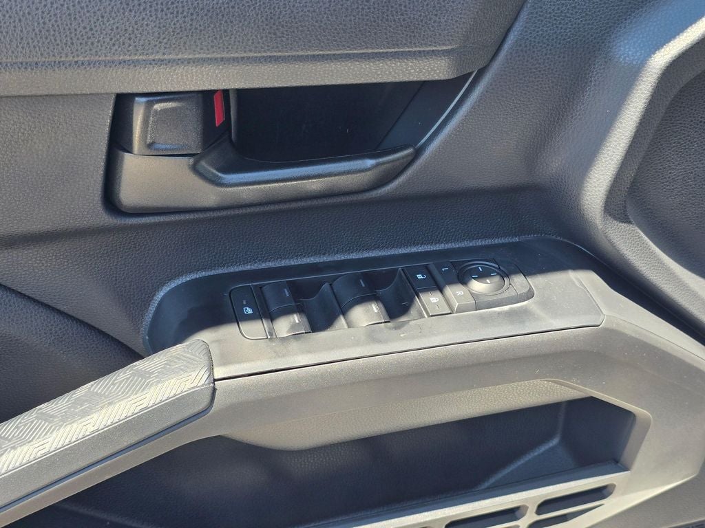 2026 Toyota Tacoma SR5 - Photo 22