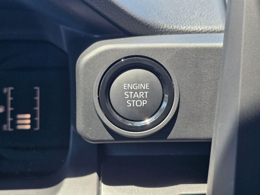 2026 Toyota Tacoma SR5 - Photo 32