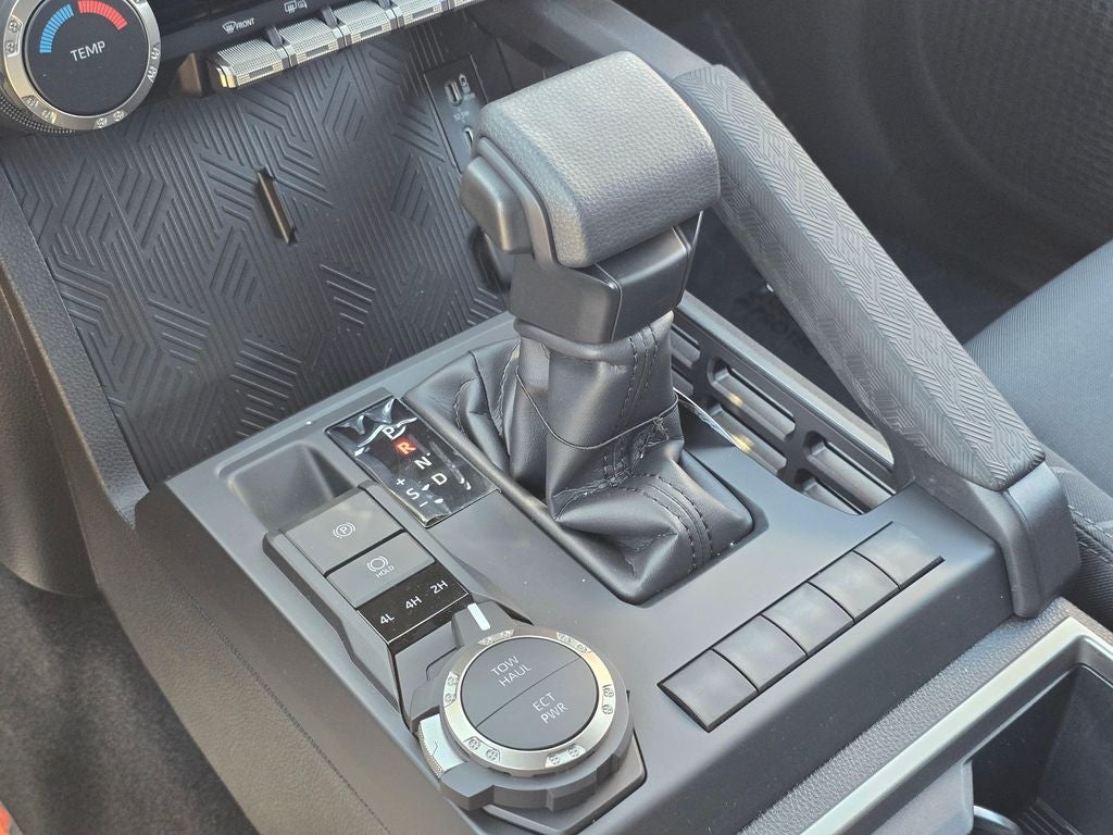 2026 Toyota Tacoma SR5 - Photo 33