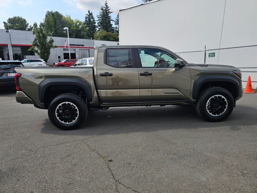 2026 Toyota Tacoma i-FORCE MAX TRD Off-Road i-FORCE MAX