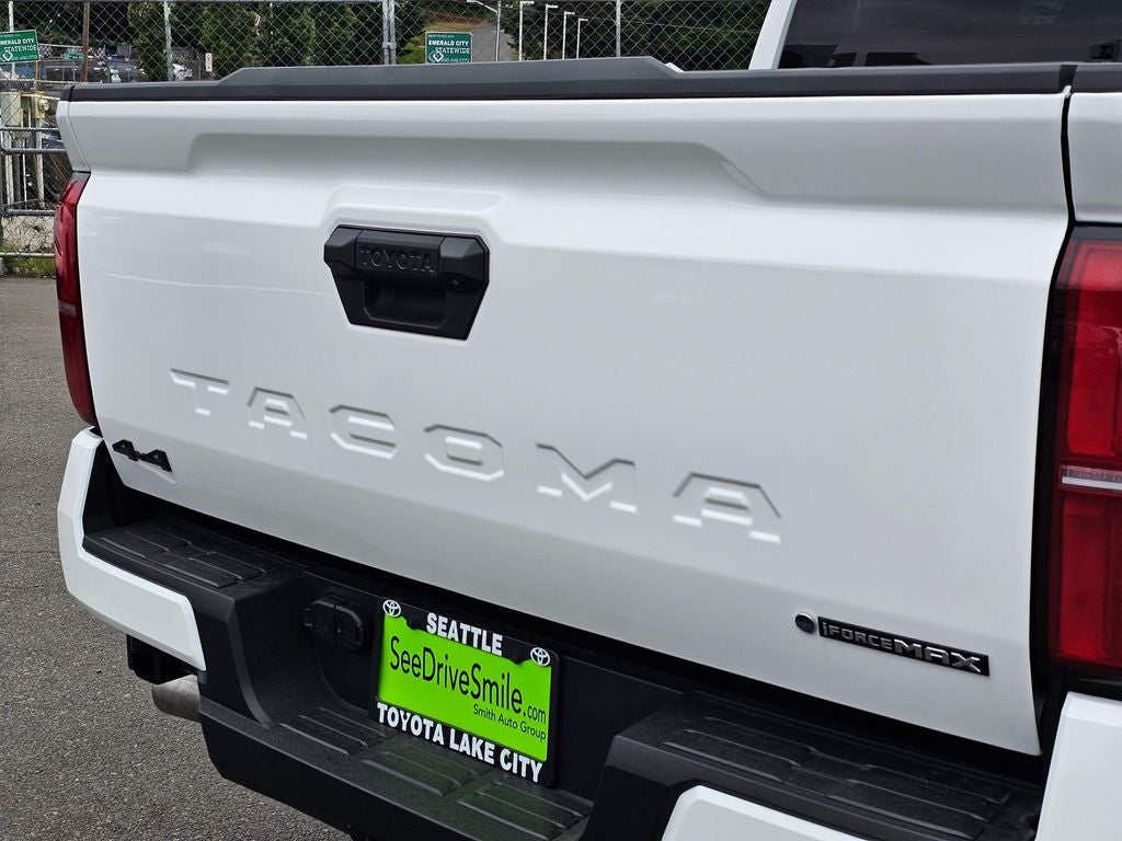 2026 Toyota Tacoma i-FORCE MAX TRD Off-Road i-FORCE MAX
