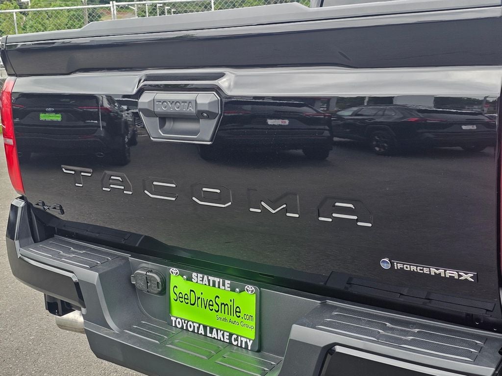 2026 Toyota Tacoma i-FORCE MAX TRD Off-Road i-FORCE MAX
