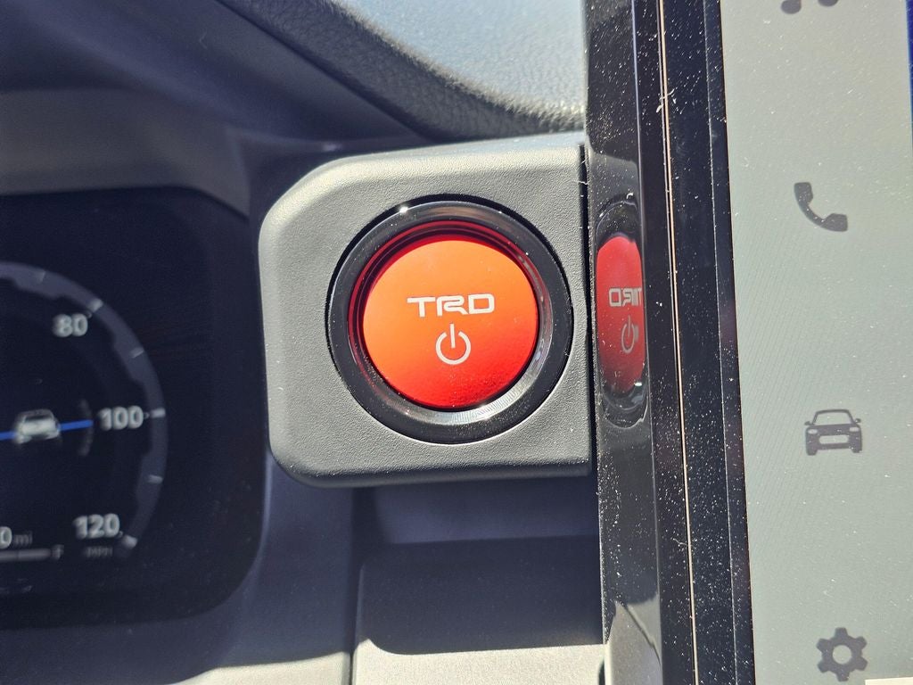 2026 Toyota Tacoma Hybrid TRD Off Road