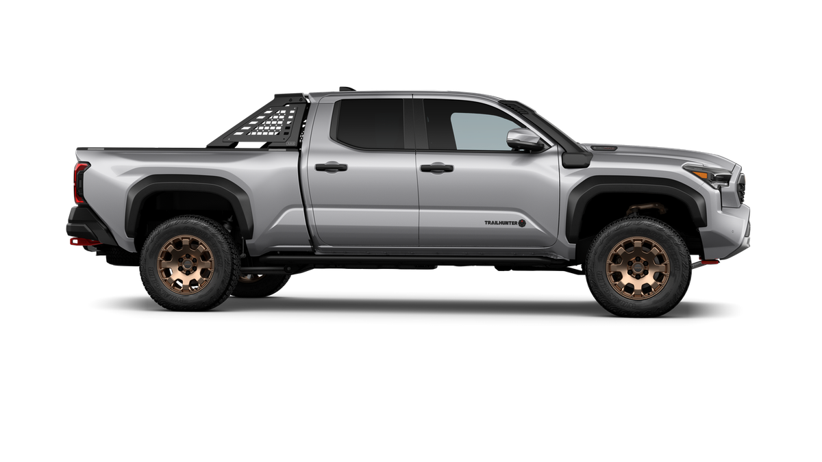 2026 Toyota Tacoma i-FORCE MAX Trailhunter