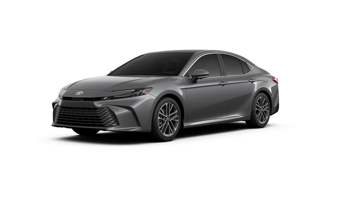 2026 Toyota Camry XLE AWD Hybrid's photo