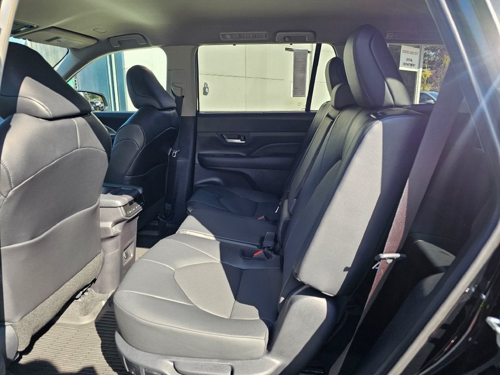 2026 Toyota Grand Highlander Hybrid XLE