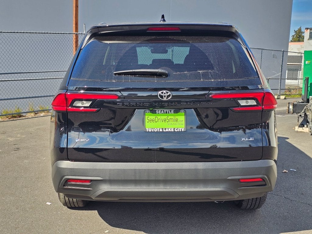 2026 Toyota Grand Highlander Hybrid XLE