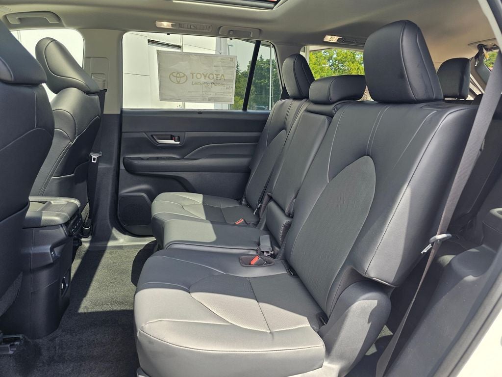 2026 Toyota Grand Highlander Hybrid XLE