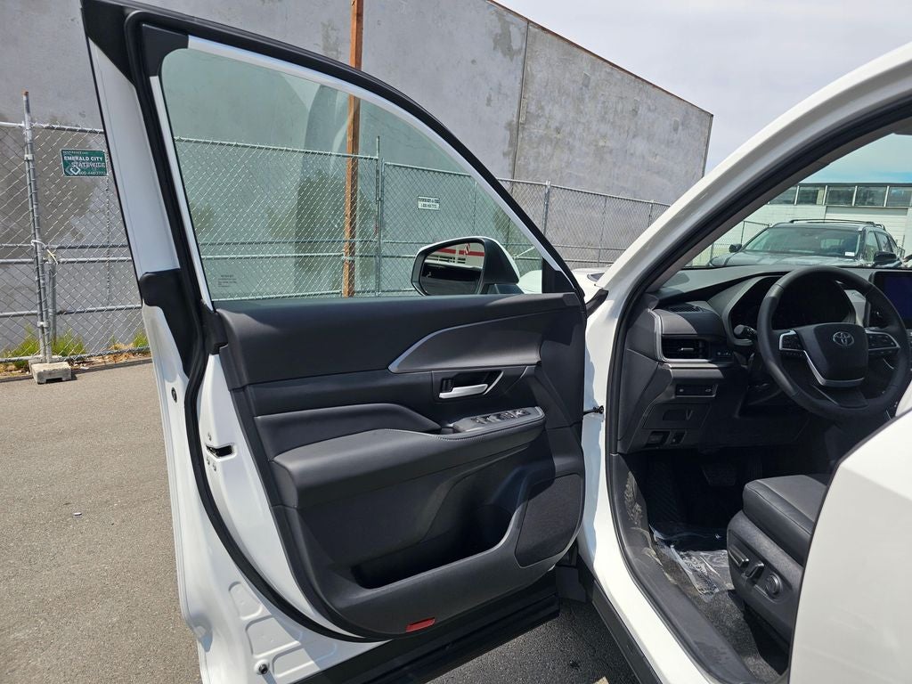 2026 Toyota Grand Highlander Hybrid XLE