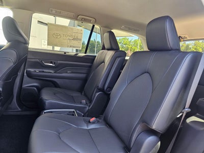 2026 Toyota Grand Highlander Hybrid Hybrid XLE