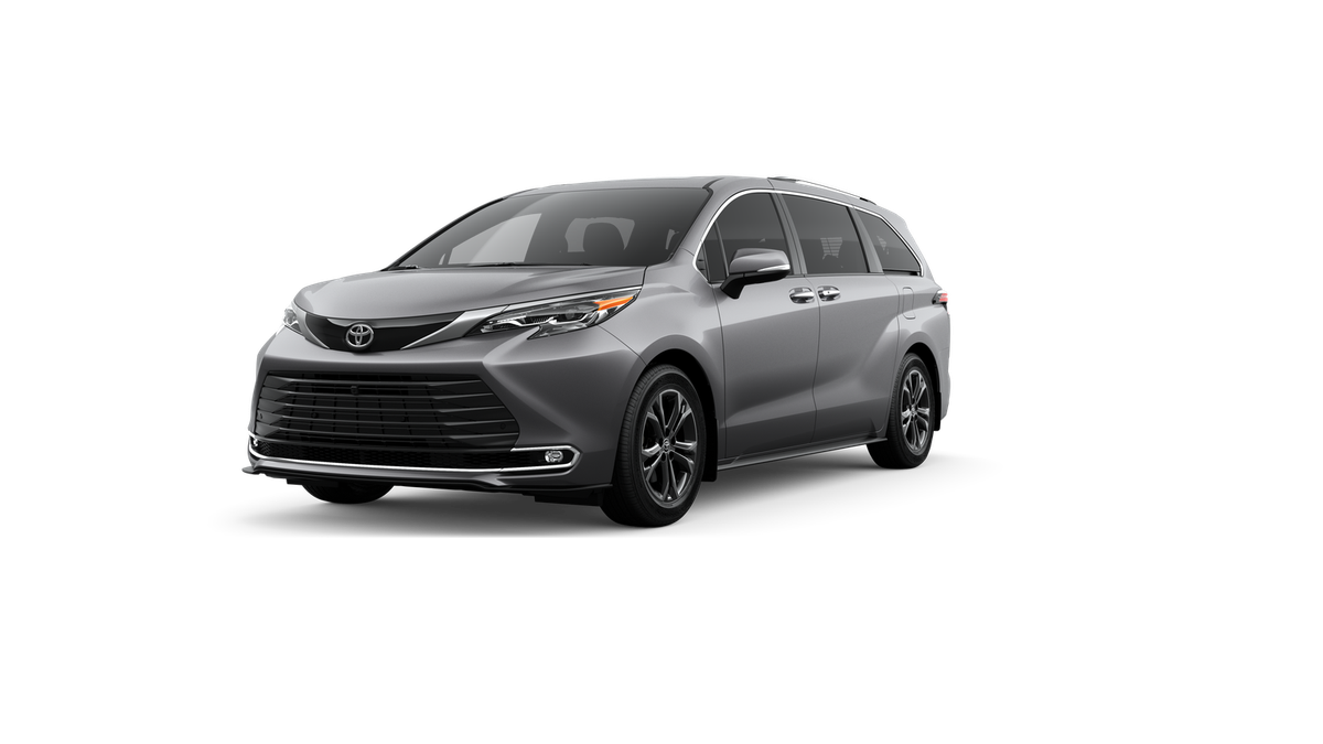 2026 Toyota Sienna Platinum 7-Passenger Hybrid AWD's photo