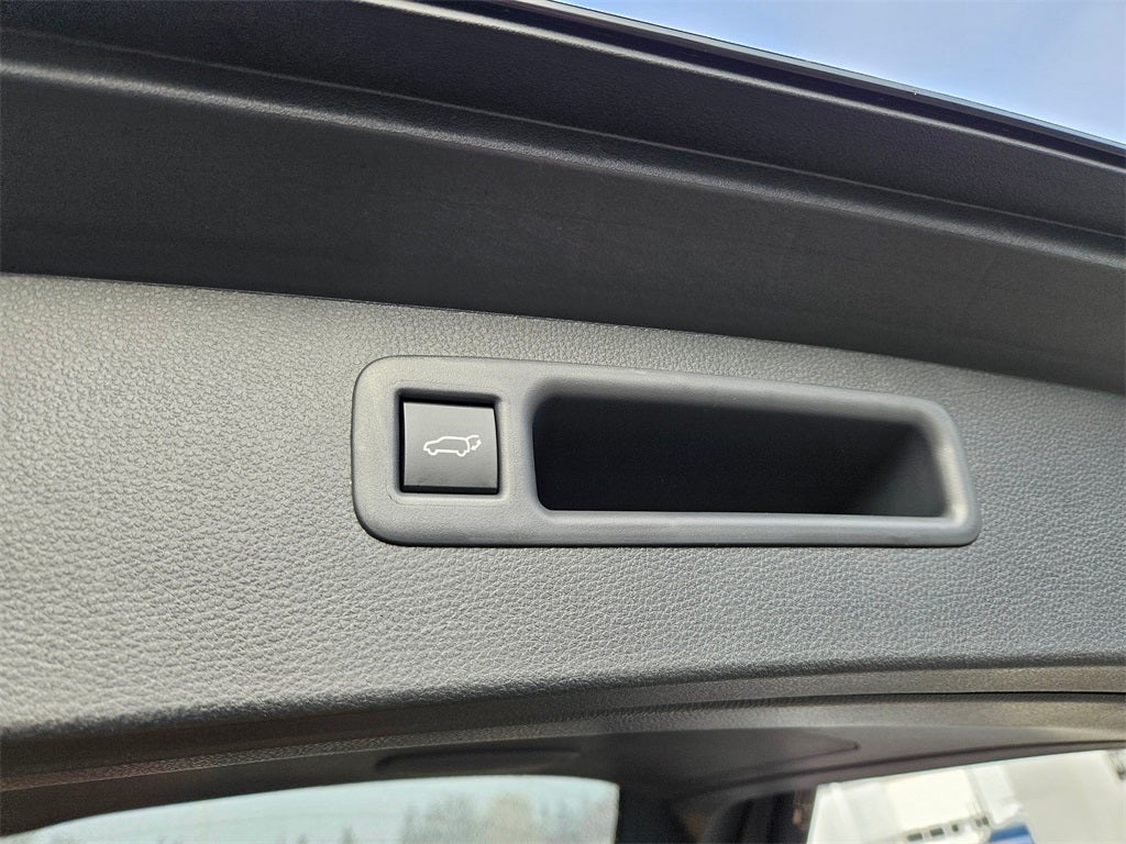 2025 Toyota Highlander XSE