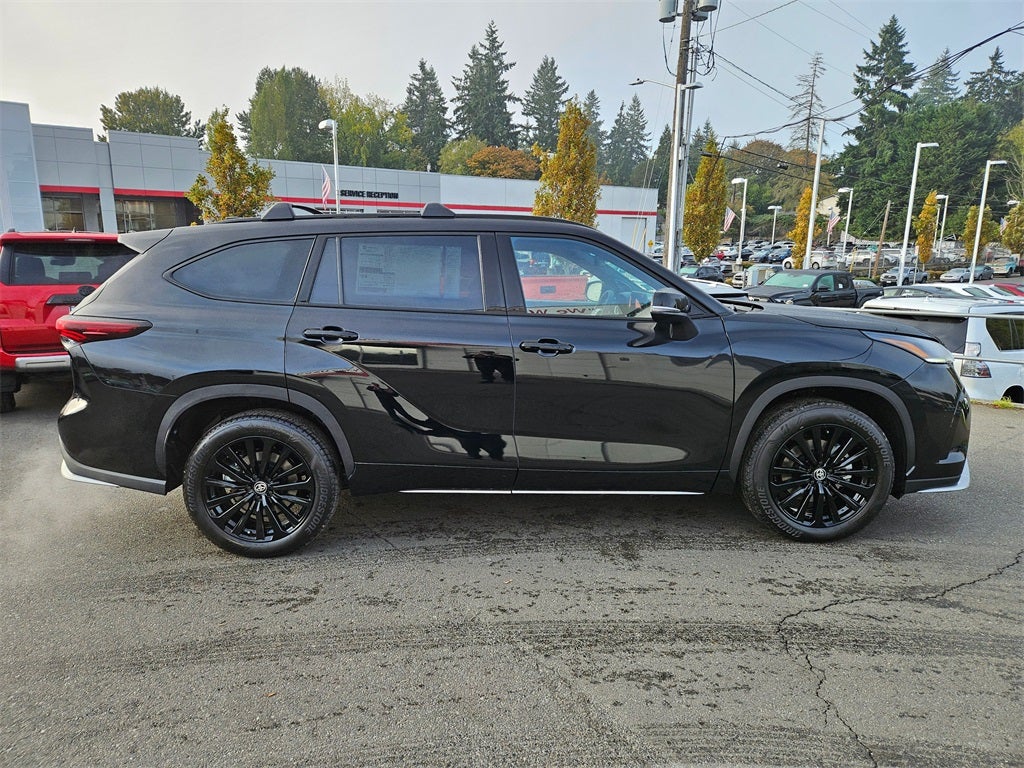 2025 Toyota Highlander XSE
