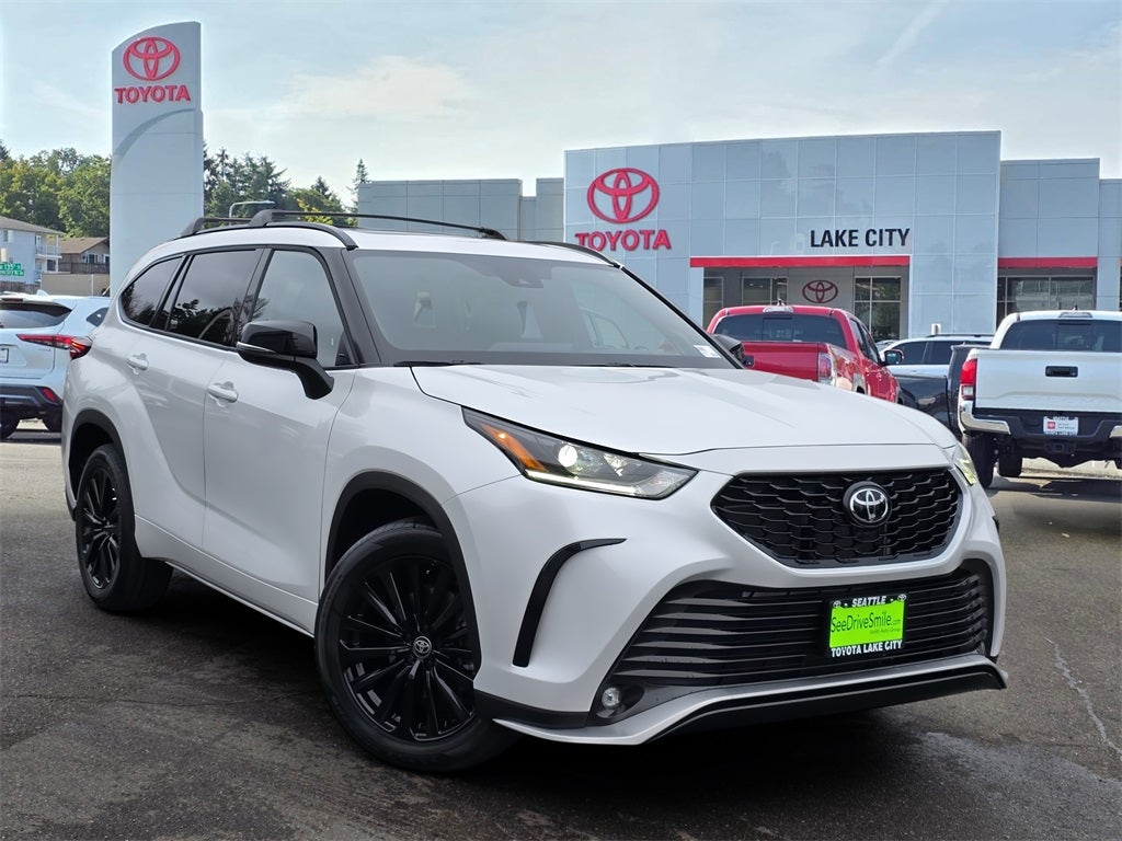 2026 Toyota Highlander XSE
