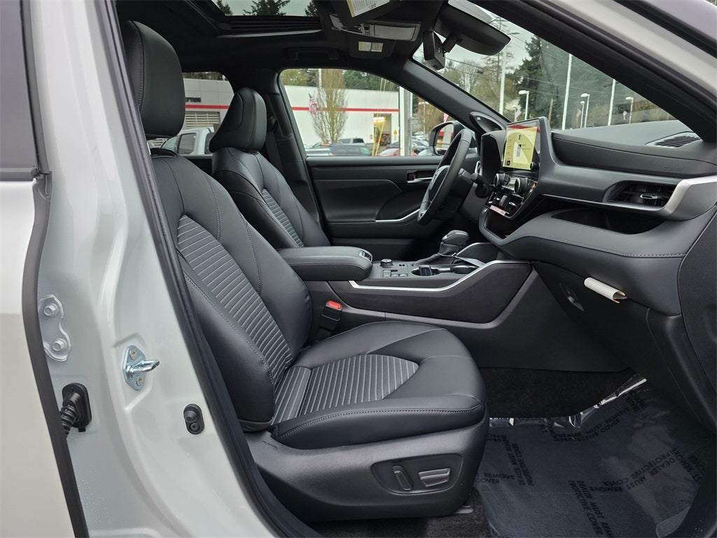 2026 Toyota Highlander XSE