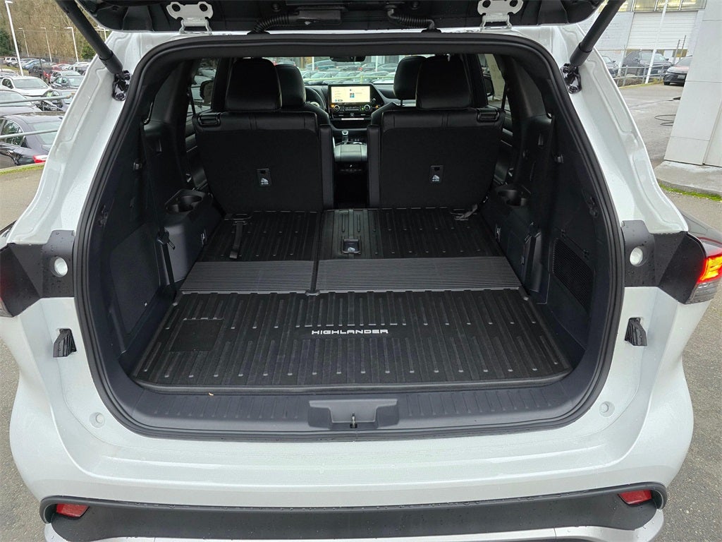 2026 Toyota Highlander XSE