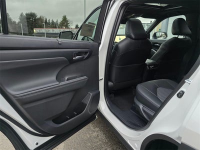 2026 Toyota Highlander XSE