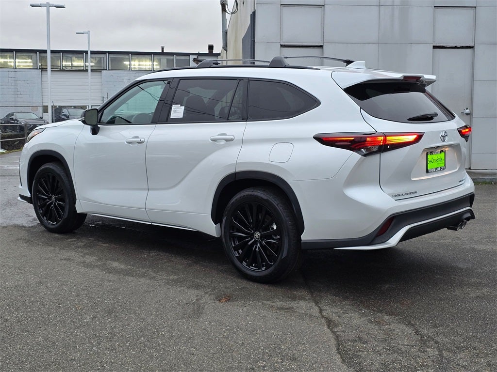 2026 Toyota Highlander XSE