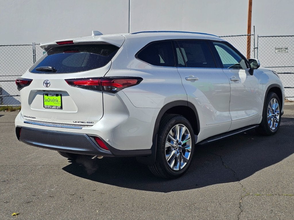 2026 Toyota Highlander Limited