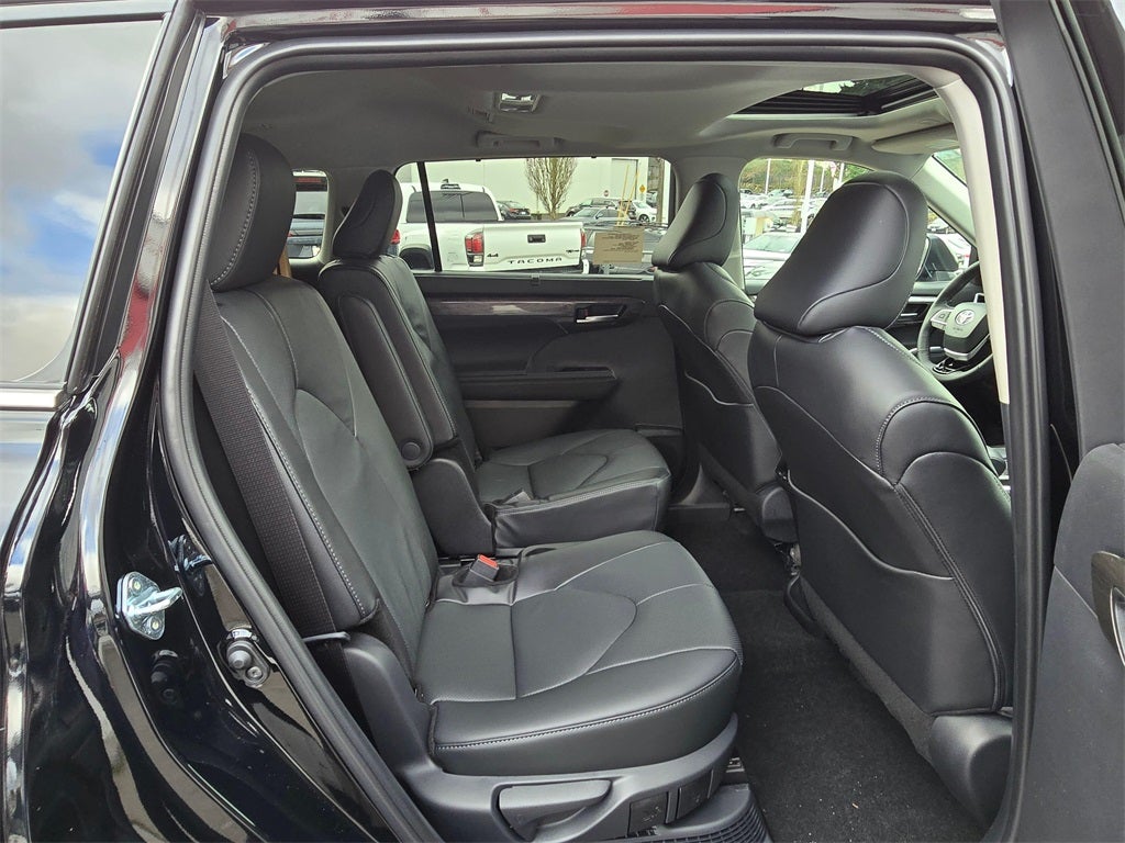 2026 Toyota Highlander Hybrid Hybrid Limited