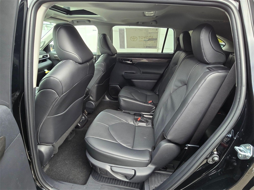 2026 Toyota Highlander Hybrid Hybrid Limited