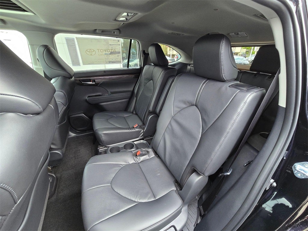 2026 Toyota Highlander Hybrid Hybrid Limited