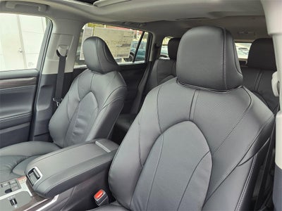 2026 Toyota Highlander Hybrid Hybrid Limited