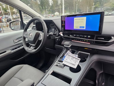 2026 Toyota Sienna XLE 7 Passenger