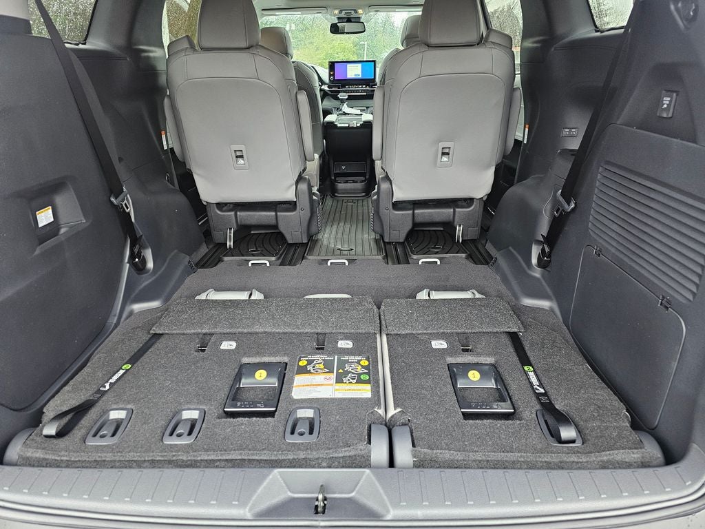 2026 Toyota Sienna XLE 7 Passenger