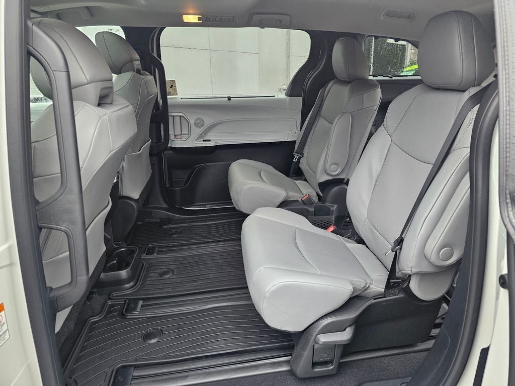2026 Toyota Sienna XLE 7 Passenger
