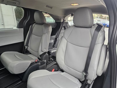 2026 Toyota Sienna XLE 7 Passenger
