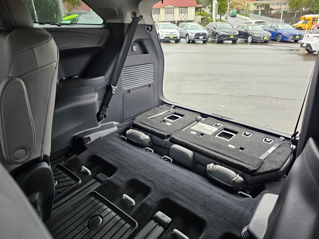 2026 Toyota Sienna XLE 7 Passenger