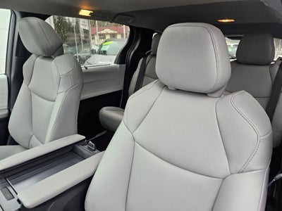 2026 Toyota Sienna XLE 7 Passenger