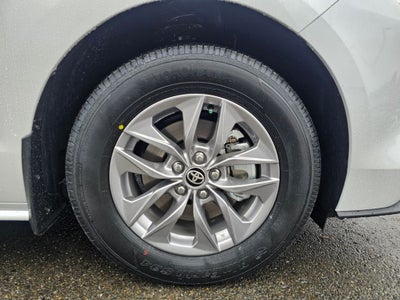 2026 Toyota Sienna XLE 7 Passenger