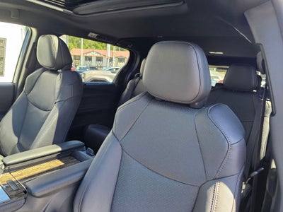 2026 Toyota Sienna Limited 7 Passenger