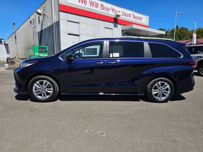 2026 Toyota Sienna Limited 7 Passenger