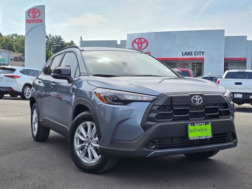 2026 Toyota Corolla Cross LE