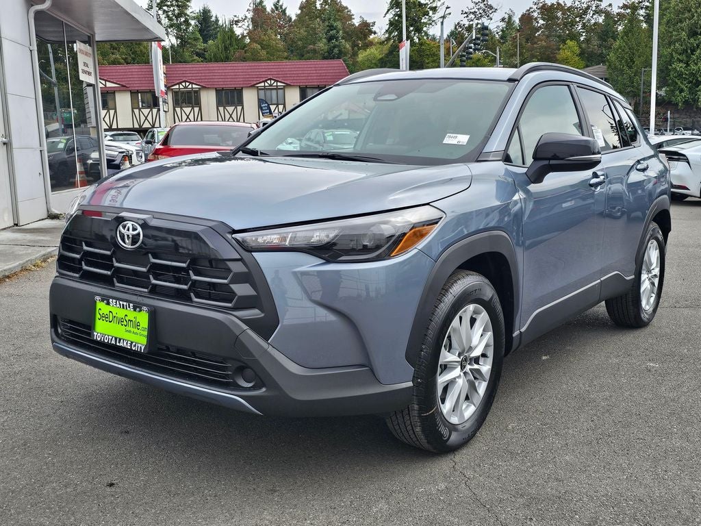 2026 Toyota Corolla Cross LE