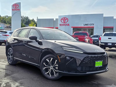 2026 Toyota Toyota Crown Signia XLE