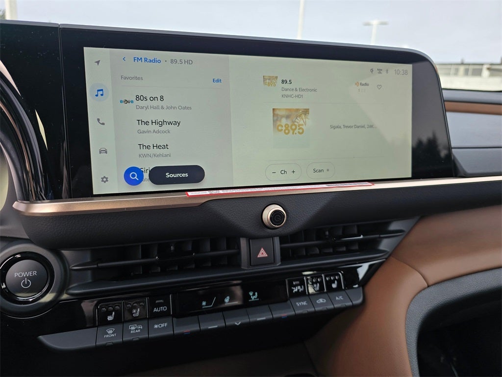 2026 Toyota Toyota Crown Signia XLE