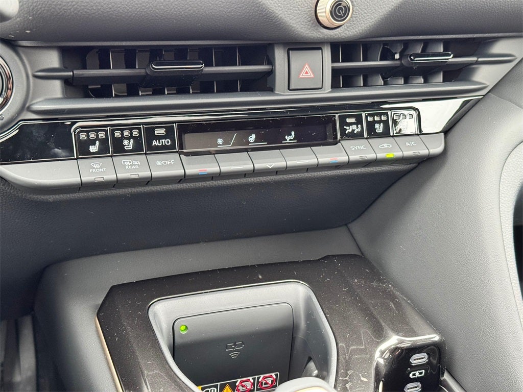 2026 Toyota Toyota Crown Signia Limited