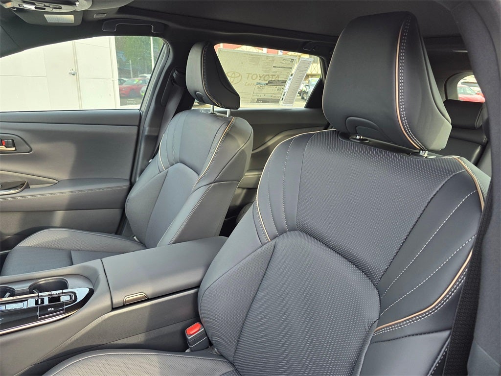 2026 Toyota Toyota Crown Signia Limited