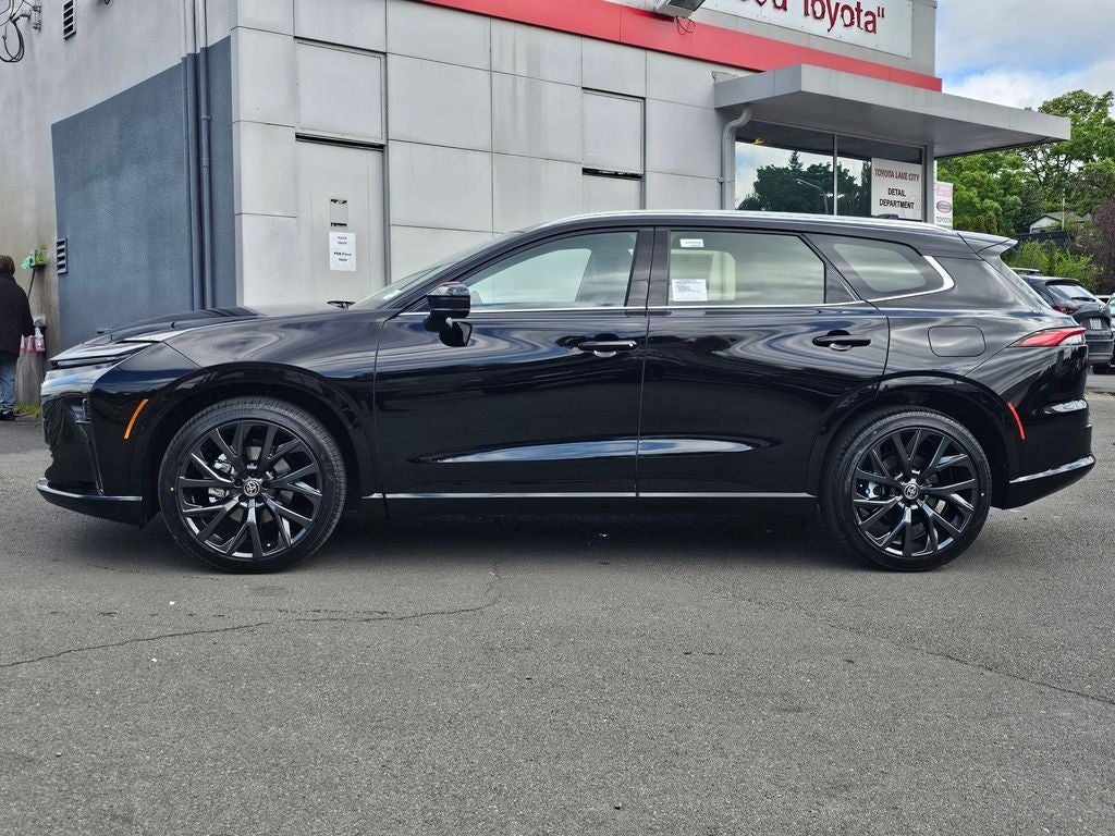 2026 Toyota Toyota Crown Signia Limited