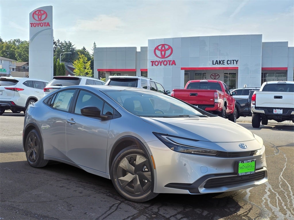 2026 Toyota Prius Plug-in Hybrid SE