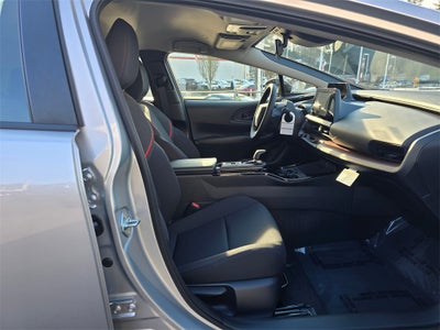 2026 Toyota Prius Plug-in Hybrid SE