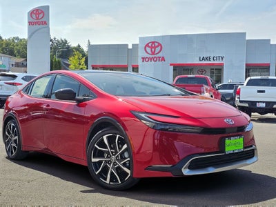 2026 Toyota Prius Plug-in Hybrid XSE