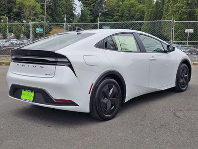 2026 Toyota Prius Plug-in Hybrid SE
